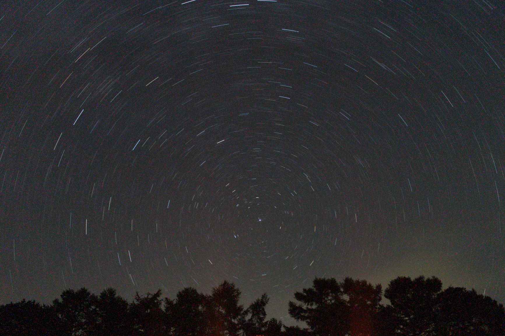 ペルセウス座流星を観察しよう 流星群の仕組みと観察方法 まなぶてらすブログ まなぶてらすの教育新聞